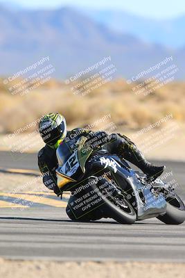 media/Jan-10-2025-CVMA Friday Practice (Fri) [[489e0da257]]/Group 4 and Trackday/Session 4 (Turn 16)/